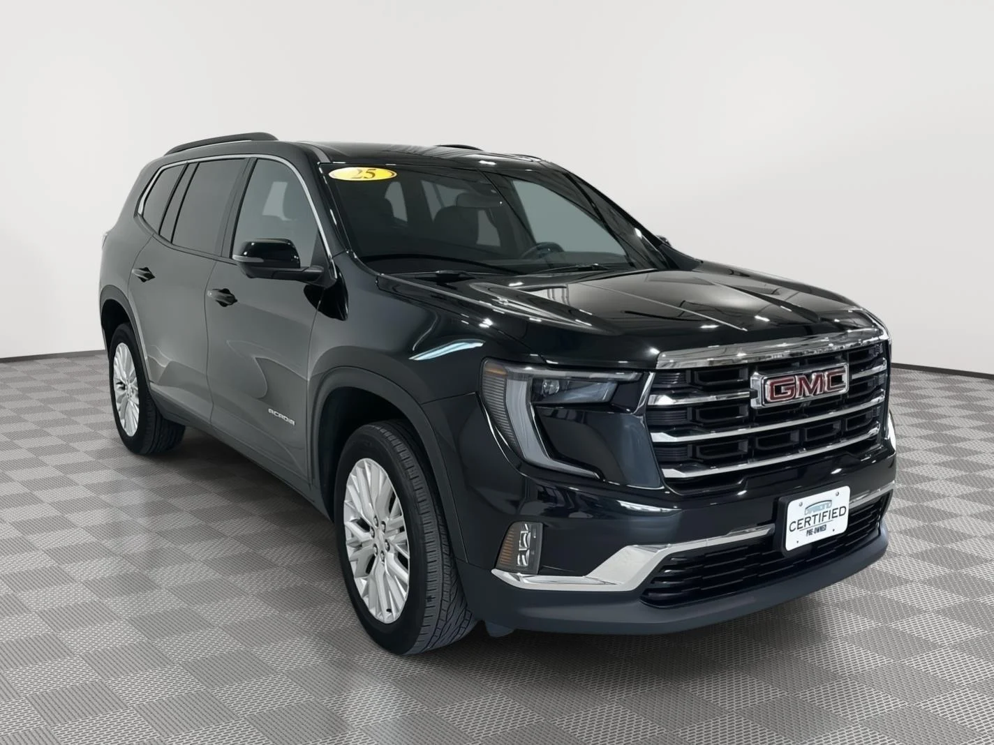 Used 2025 Ebony Twilight Metallic GMC Elevation image 7