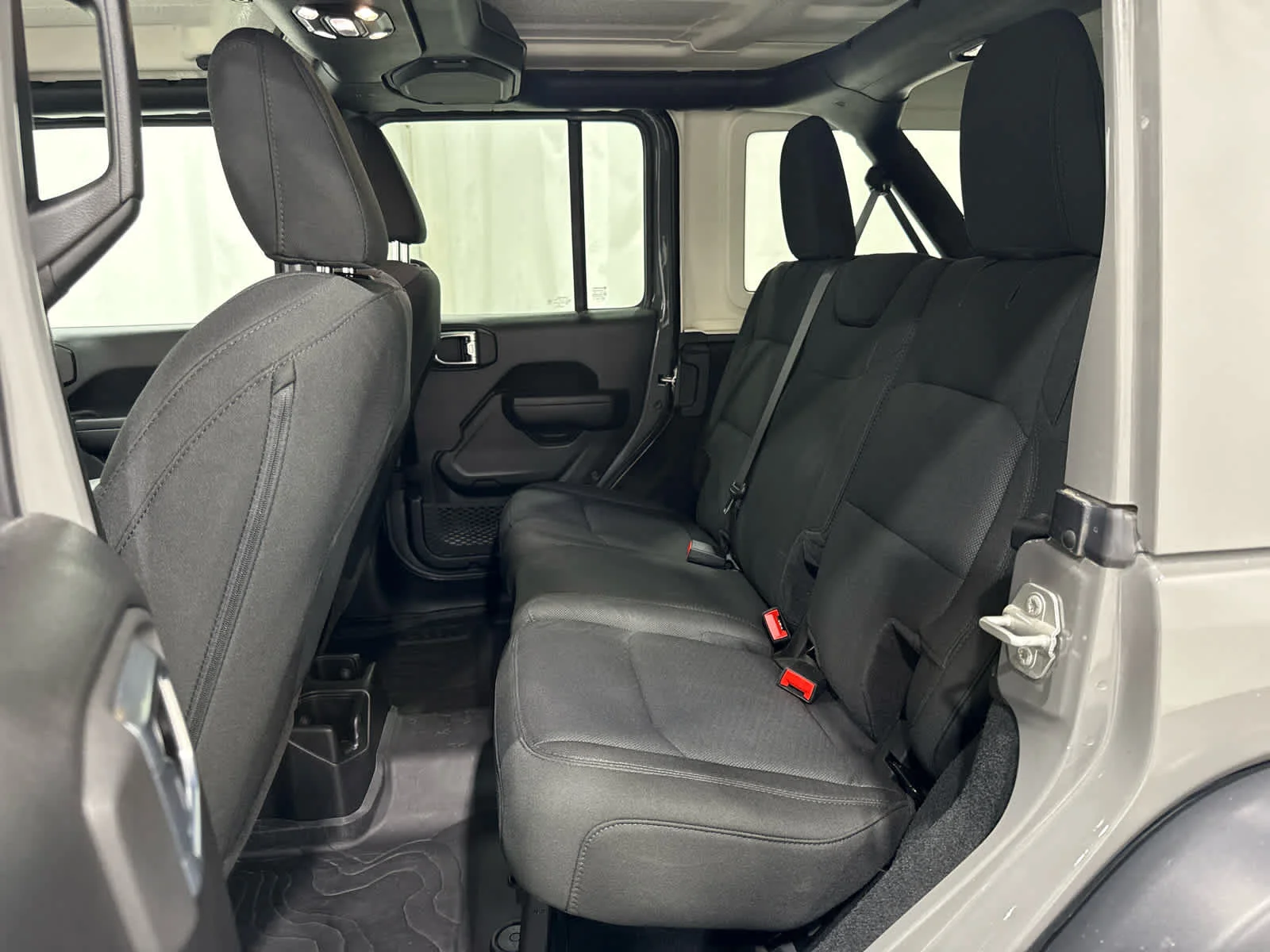 Used 2023 Gray Jeep 4-Door High Tide 4x4 image 12