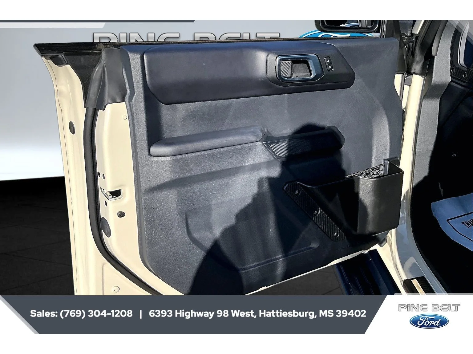 Used 2025 Desert Sand Ford Outer Banks image 17