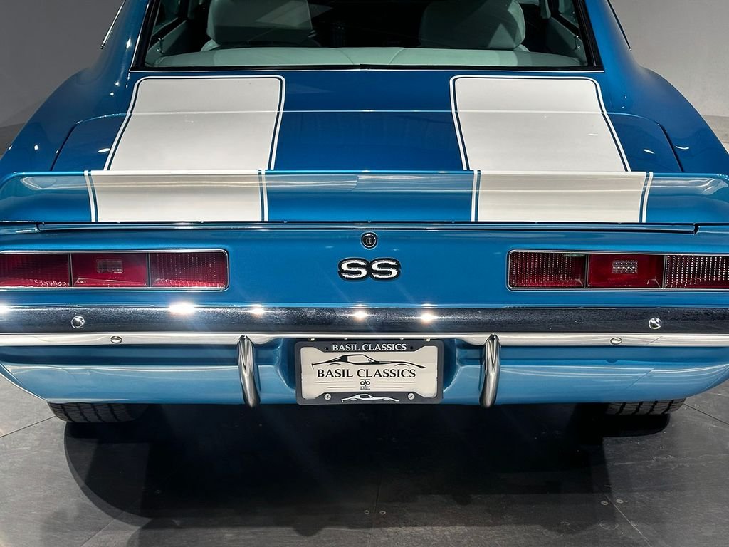 Used 1969 Blue Chevrolet  image 8
