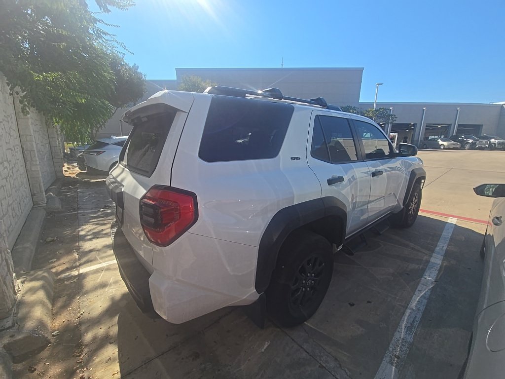 Used 2025 White Toyota SR5 image 11