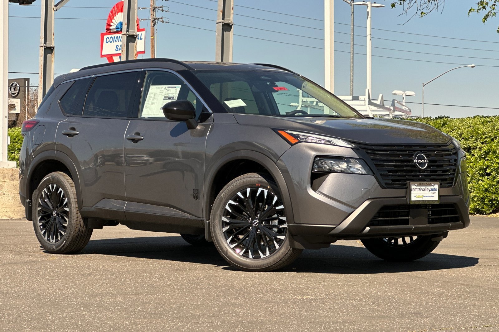 New 2026 Gun Metallic Nissan Dark Armor image 2