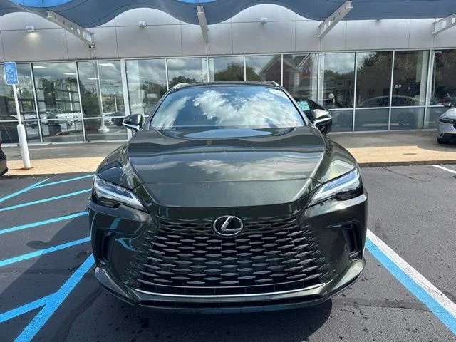 Used 2024 Nori Green Pearl Lexus 350h Premium image 2