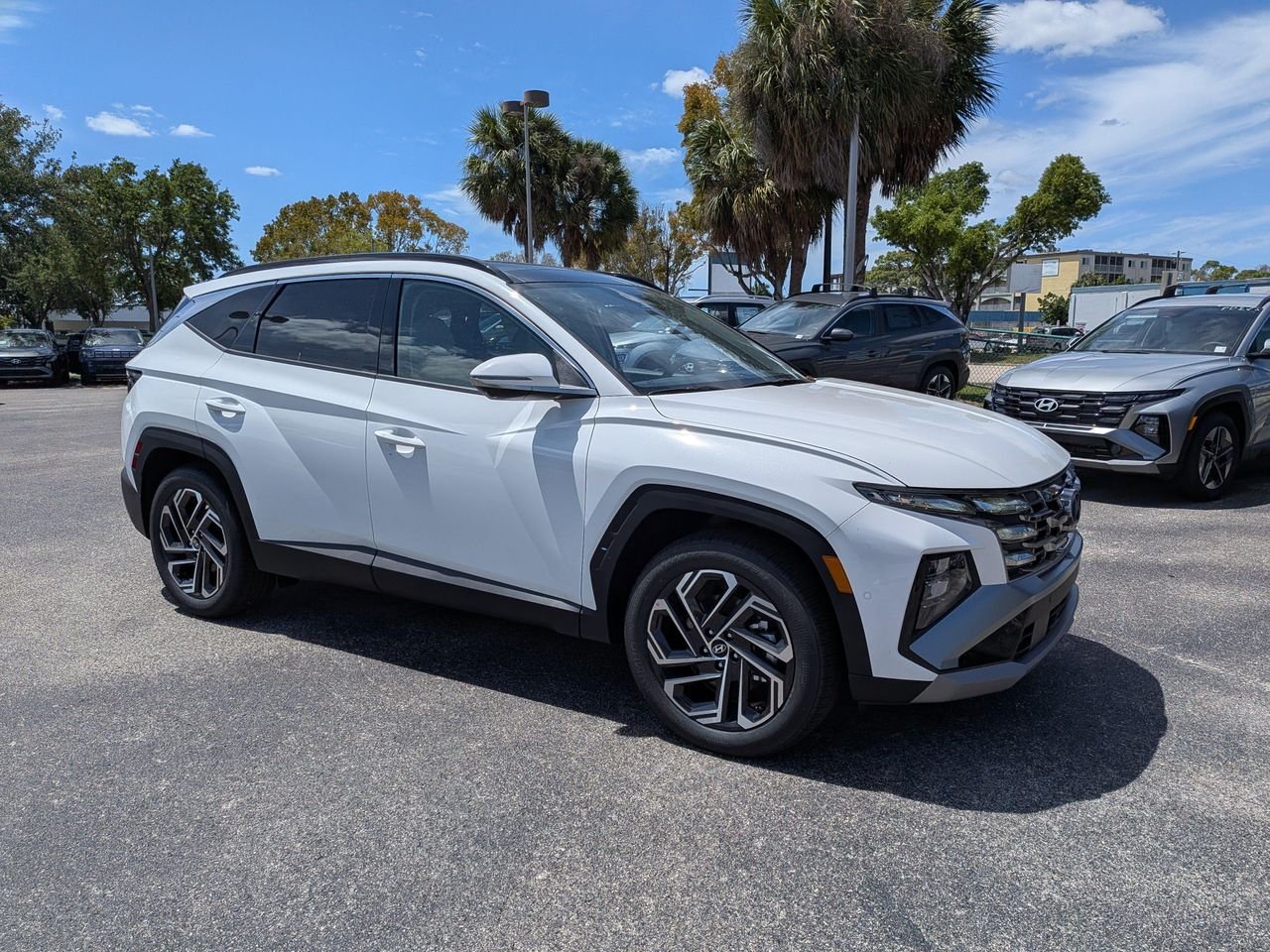 New 2026 Serenity White Pearl Hyundai SEL Plus FWD image 2