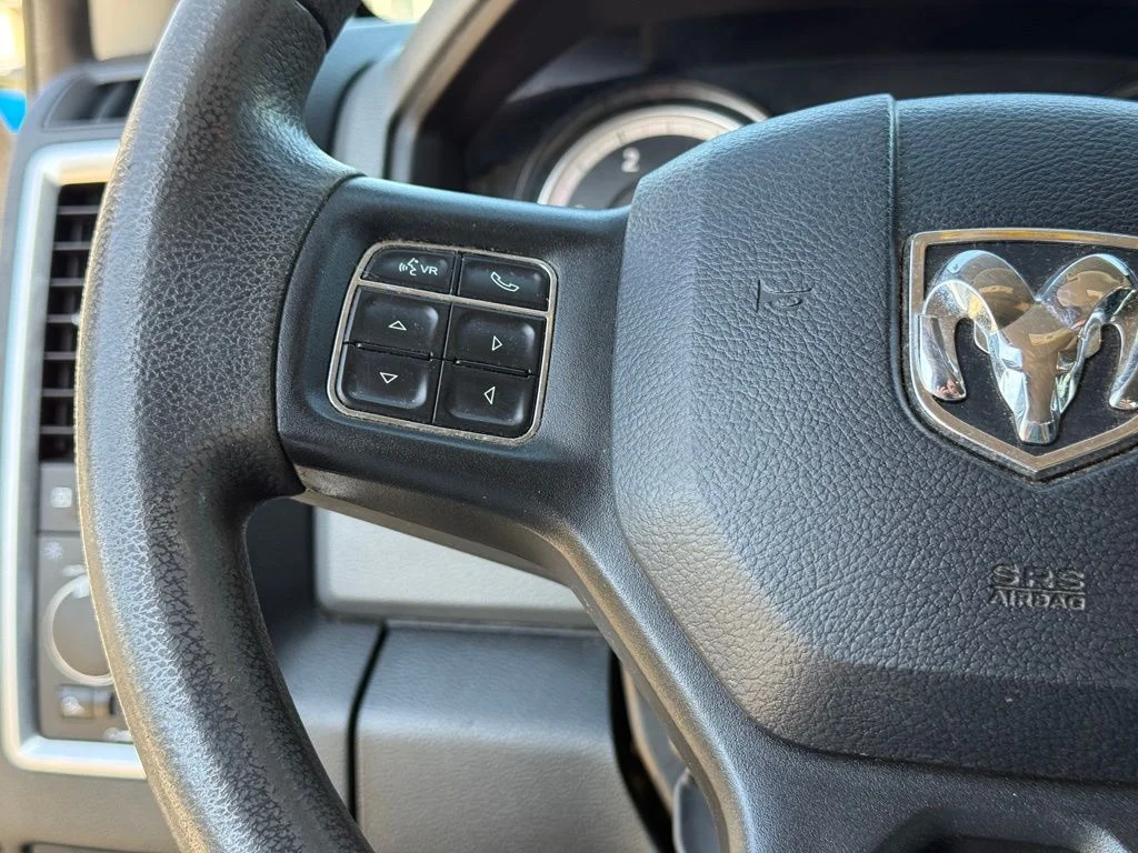 Used 2018 White Ram SLT image 17