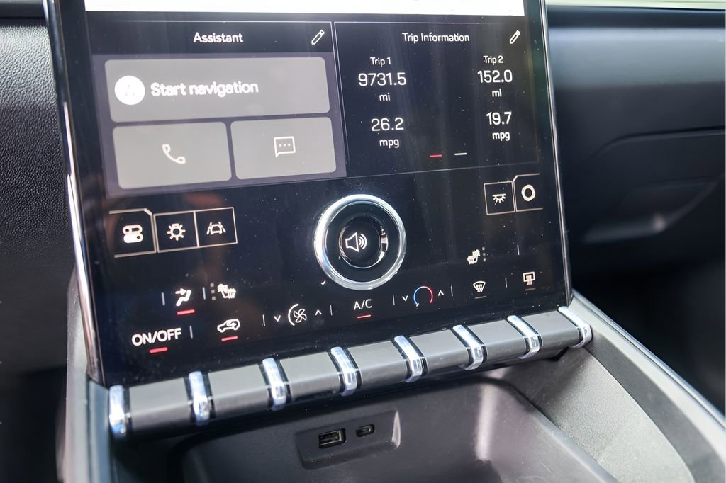 Used 2026 Summit White GMC Elevation image 20