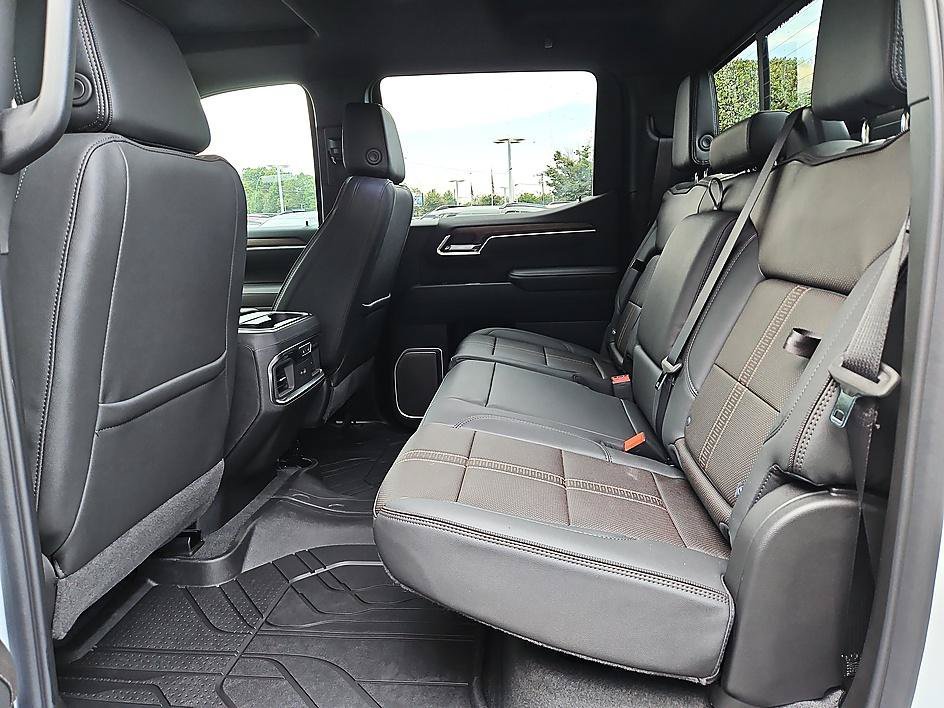 2026 Chevrolet Silverado 1500 High Country - Photo 11