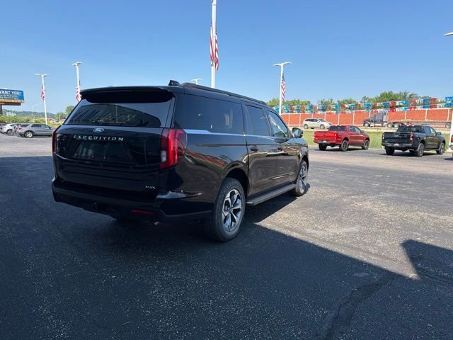 New 2027 Agate Black Metallic Ford Active image 24