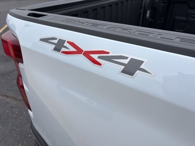 2026 Chevrolet Silverado 1500 LTZ - Photo 22
