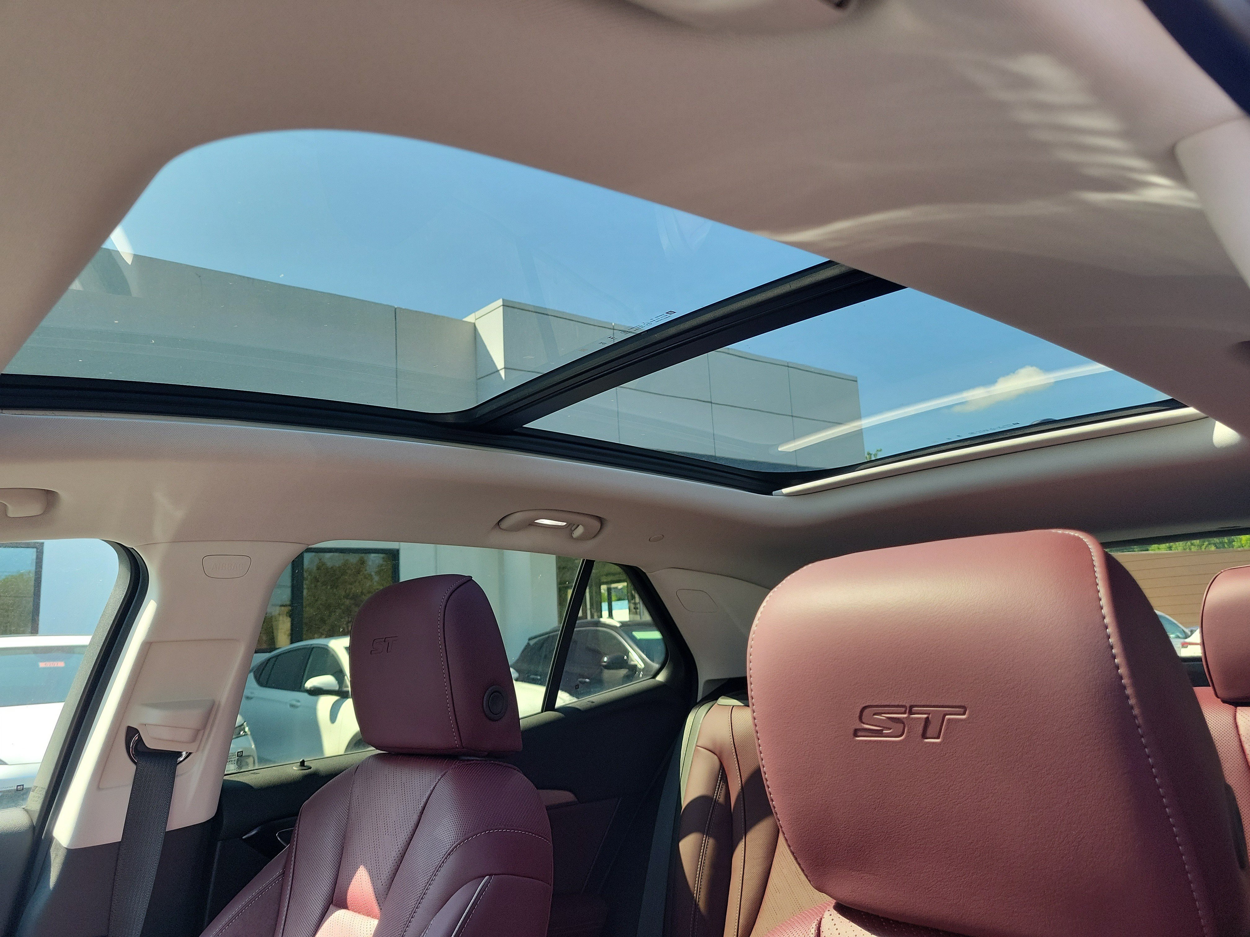 2026 Buick Envision Sport Touring - Photo 32