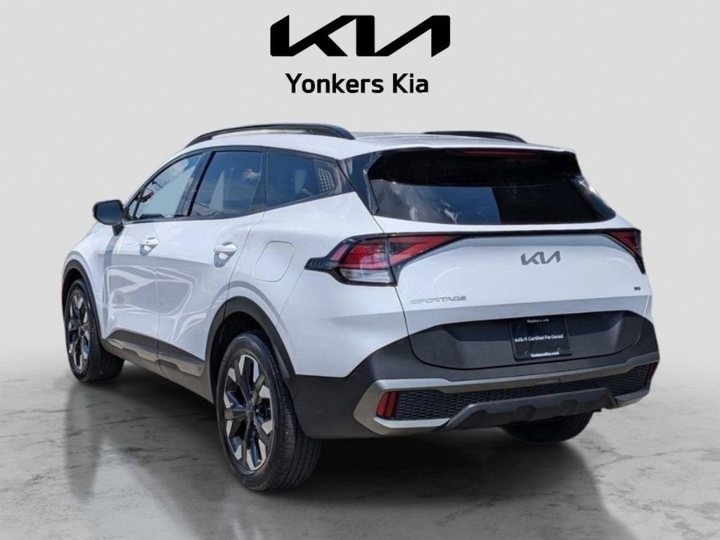 Used 2023 White Kia X-Line image 10