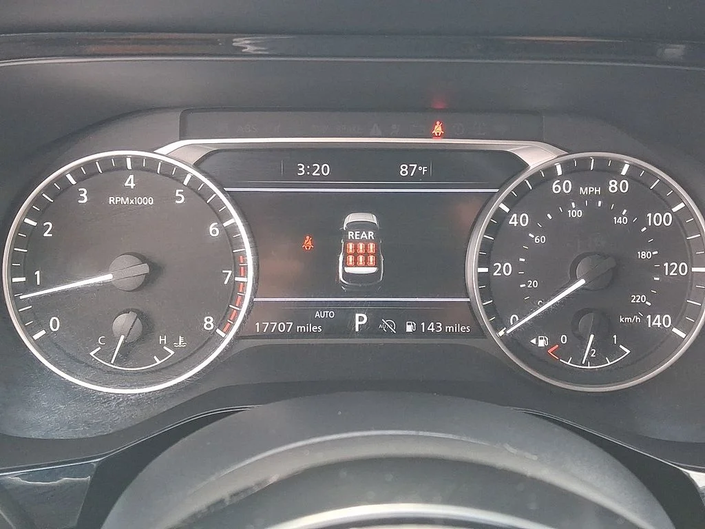 Used 2024 White Nissan SL image 22