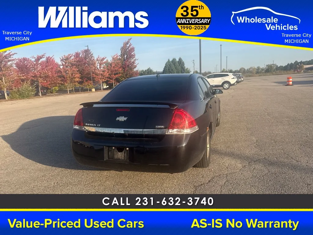 Used 2009 Black Chevrolet LT image 19