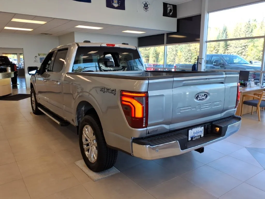 New 2026 Silver Ford Lariat image 5