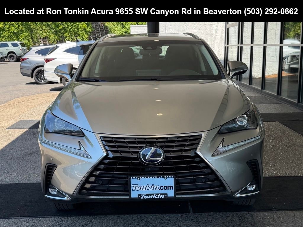 Used 2019 Atomic Silver Lexus 300h image 3