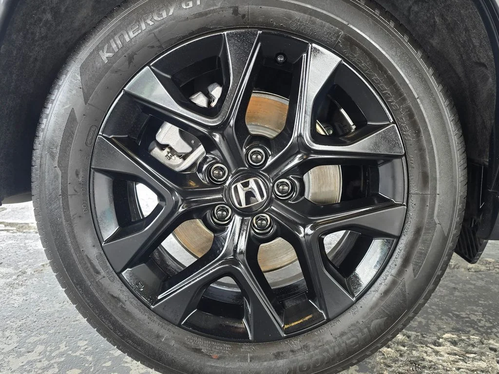 Used 2025  Honda Sport image 44