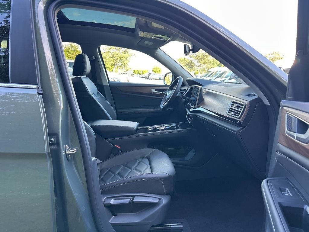 2026 Volkswagen Atlas SE w/Tech - Photo 36
