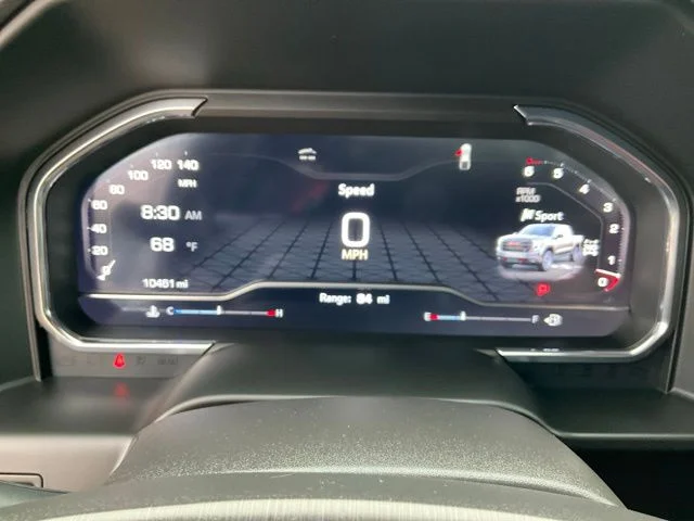 Used 2025 White GMC AT4 image 30