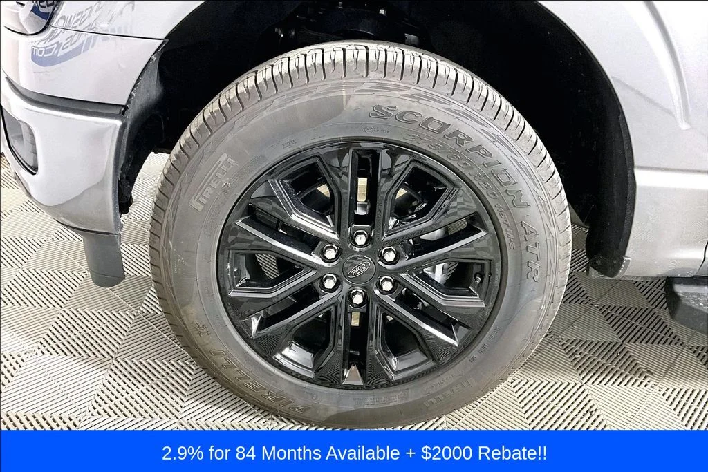 New 2026 Carbonized Gray Metallic Ford XLT image 11