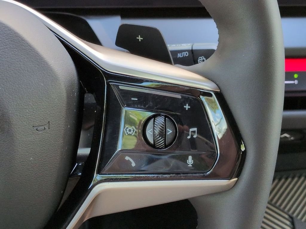 2025 BMW X3 30 - Photo 26