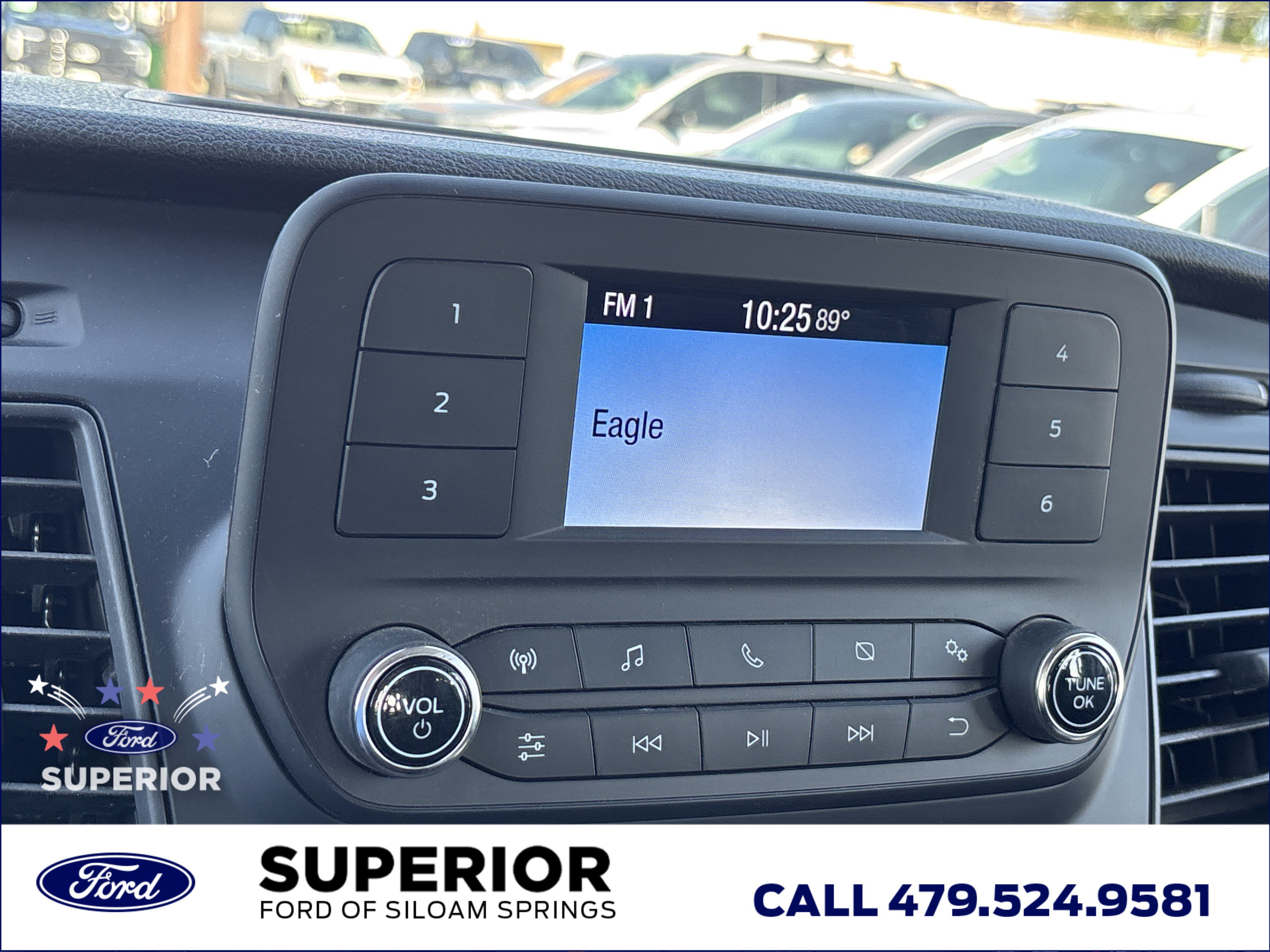 Used 2025 Oxford White Clearcoat Ford  image 27