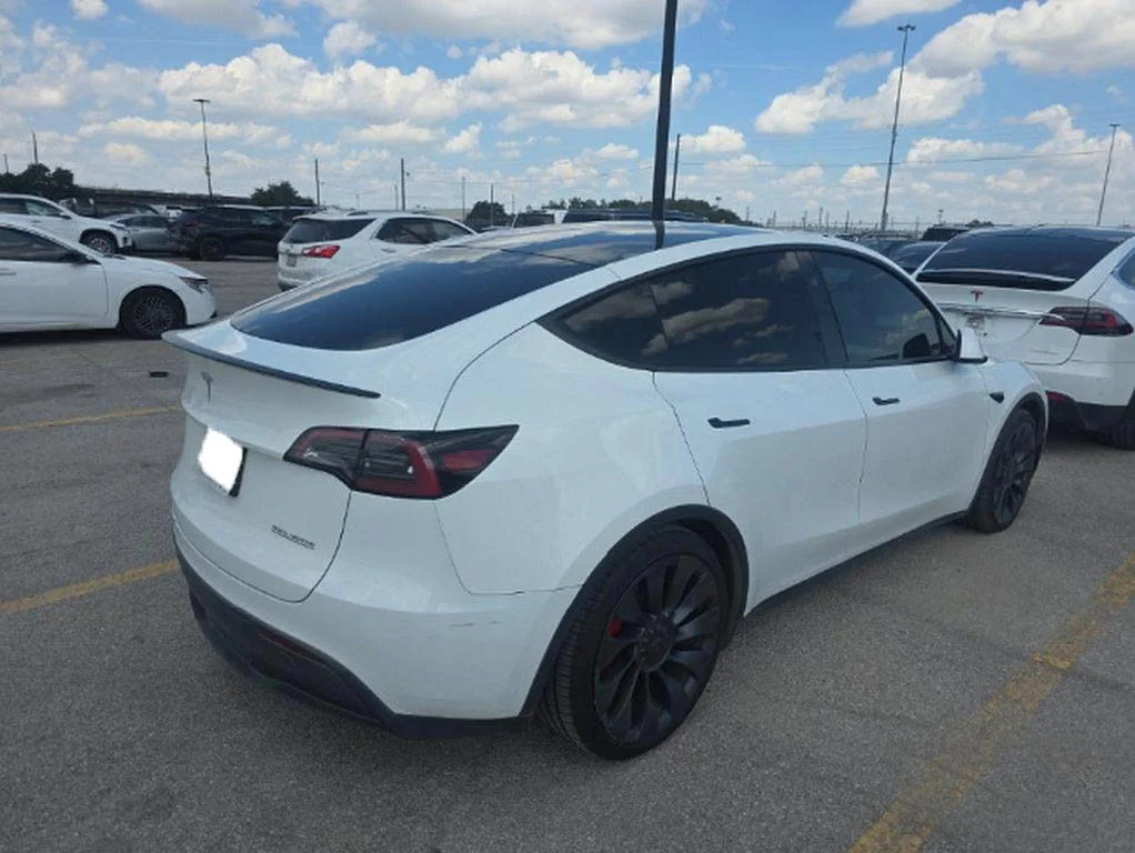 Used 2024 White Tesla Performance image 4