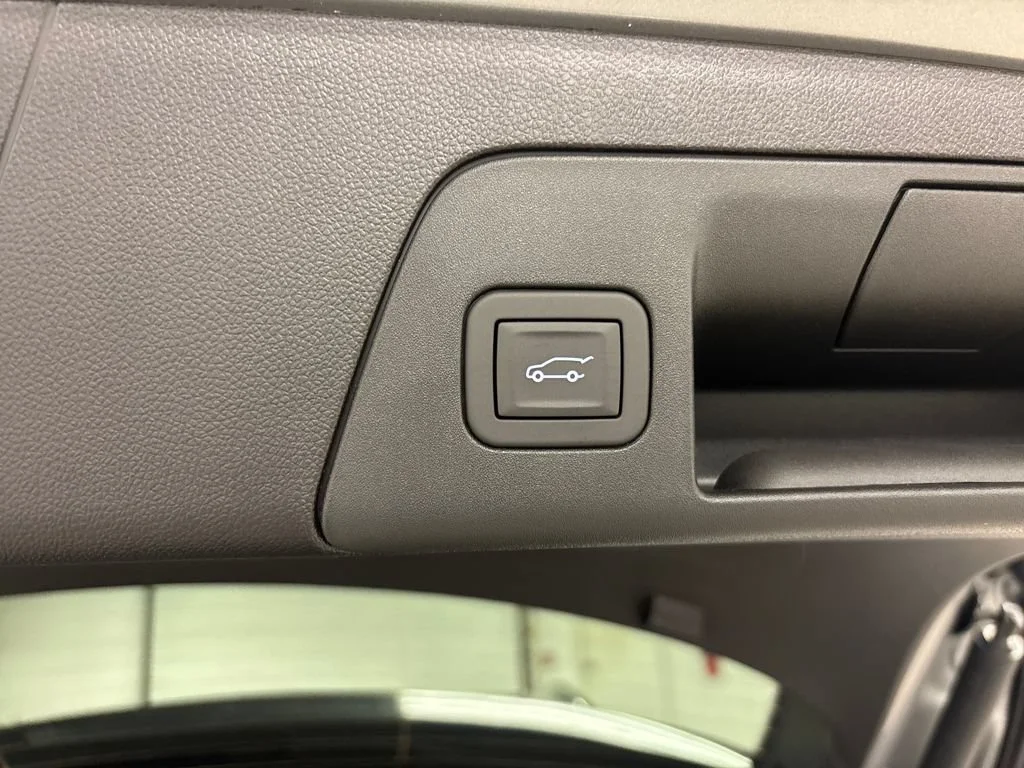 2026 Buick Envision Sport Touring - Photo 18