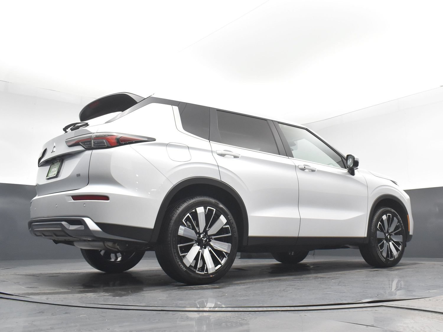 New 2026 White Mitsubishi SE 1.5T 2WD image 22