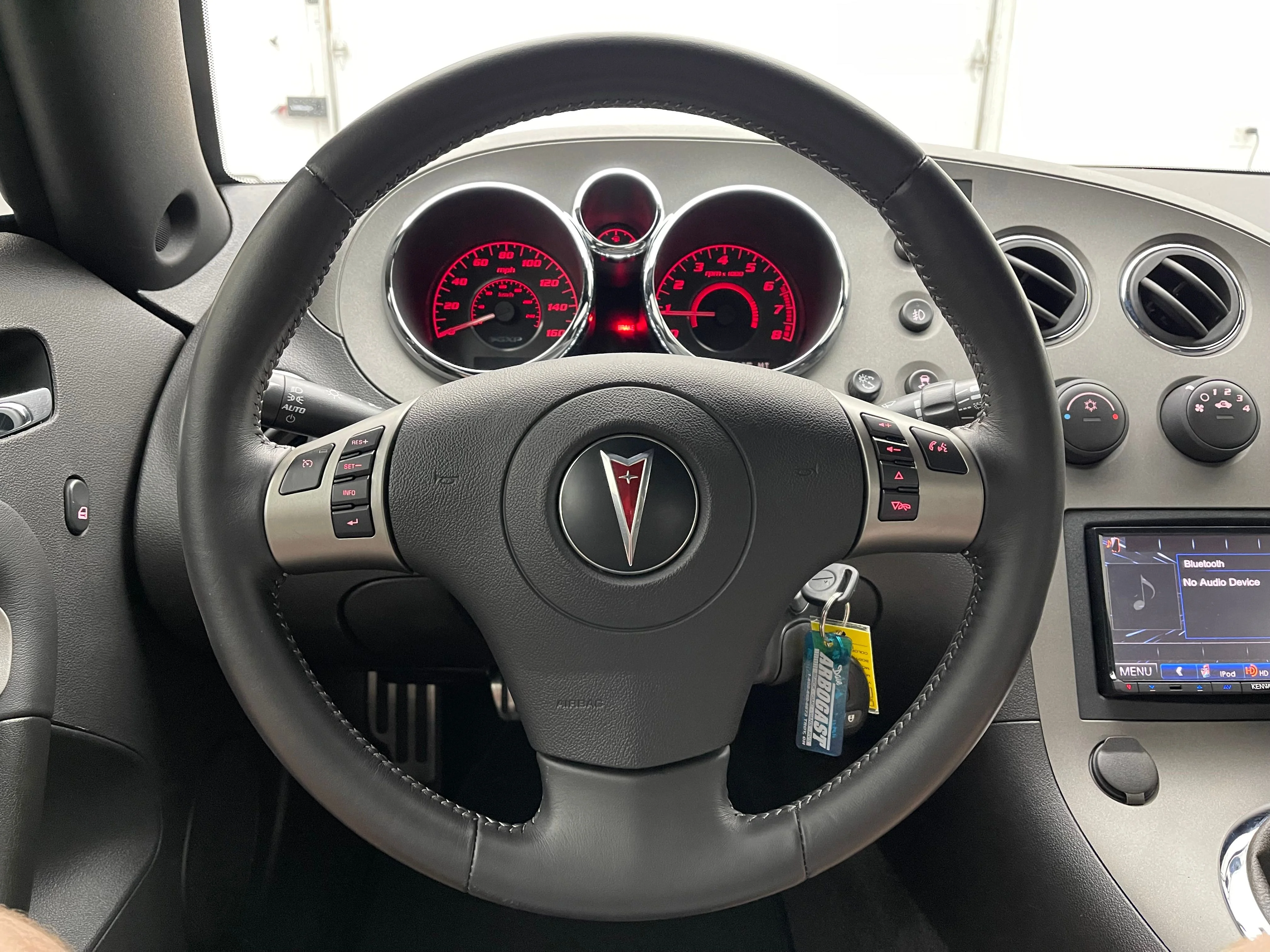 Used 2009 Mysterious (Black) Pontiac GXP image 17