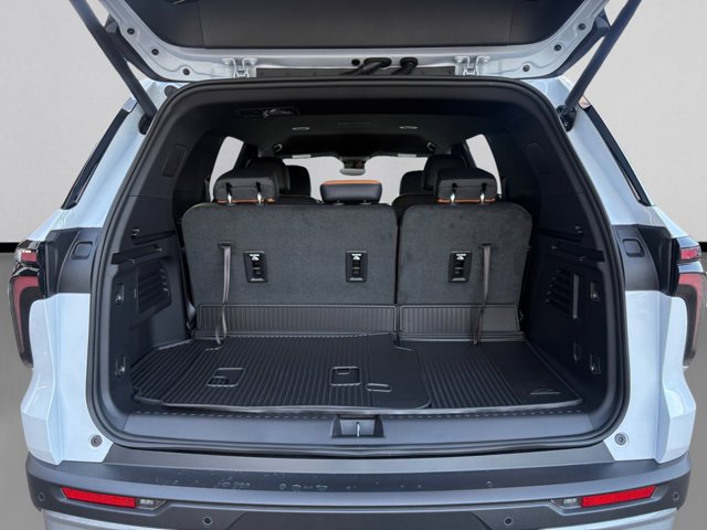 2027 Chevrolet Traverse Z71 - Photo 20