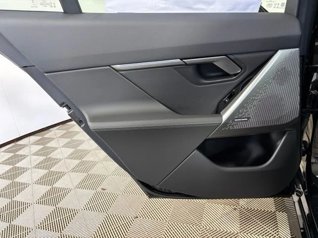 New 2027 Black Sapphire Metallic BMW 530i xDrive image 15