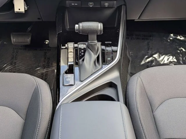 New 2026 Aurora Black Pearl Kia LX image 20