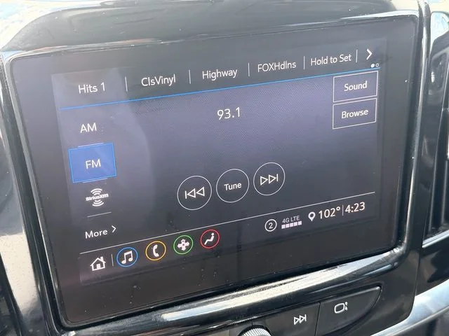 Used 2020 White Chevrolet 3LT image 25