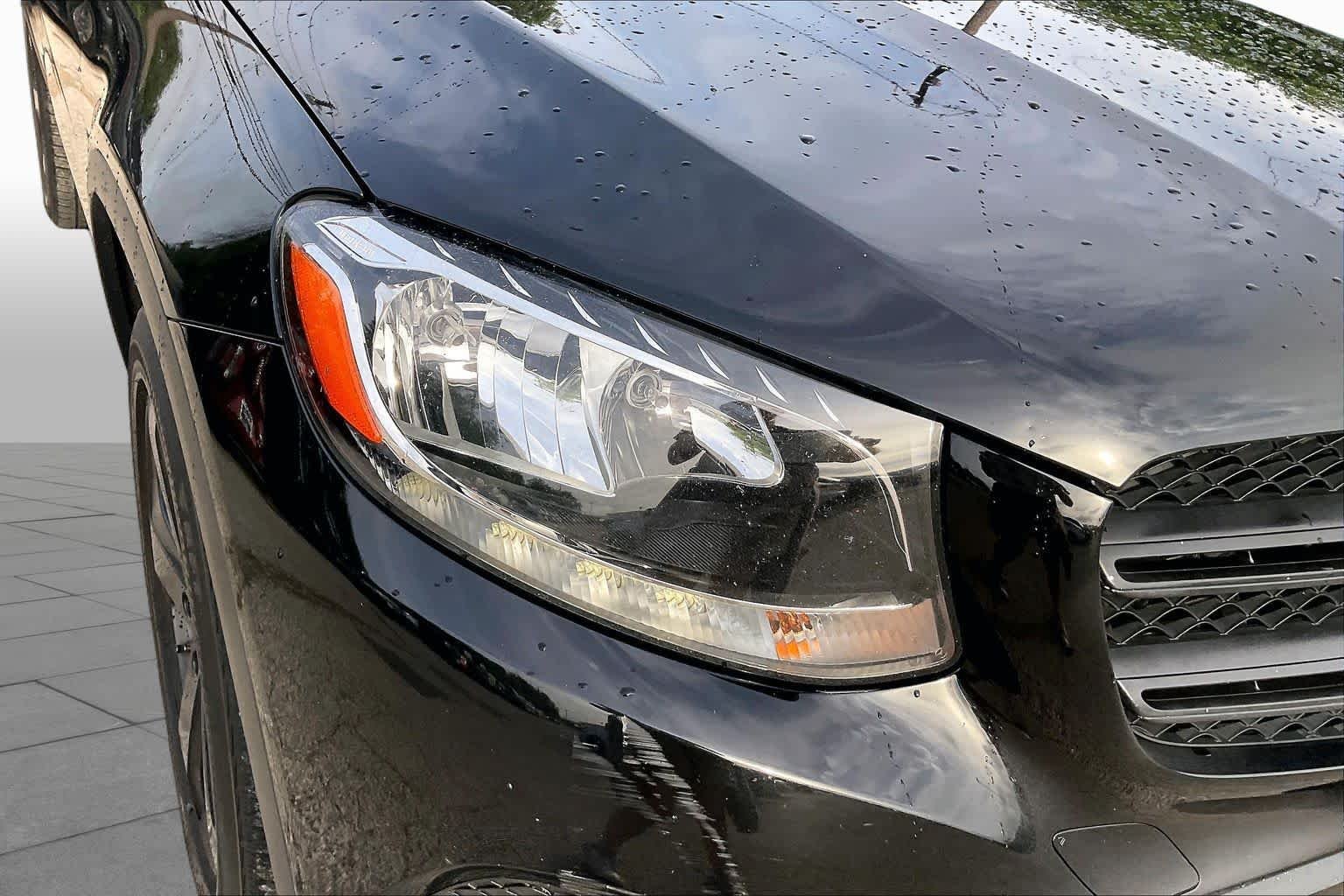 Used 2016  Mercedes-Benz GLC 300 image 25