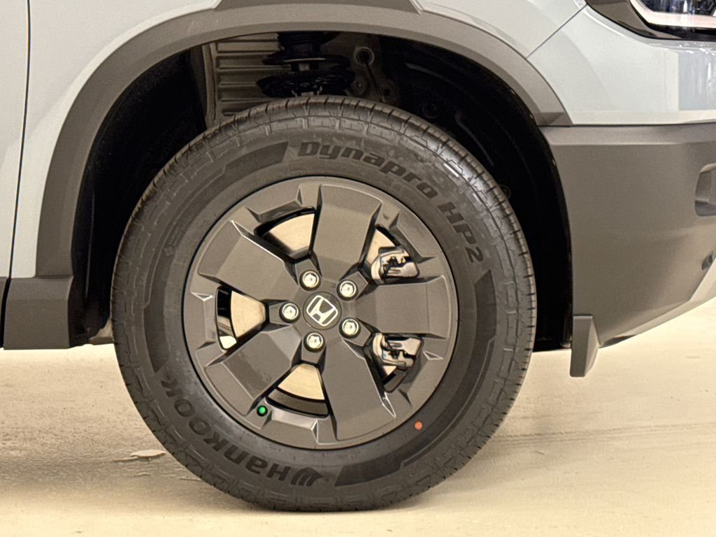 New 2026 Sonic Gray Pearl Honda RTL image 6