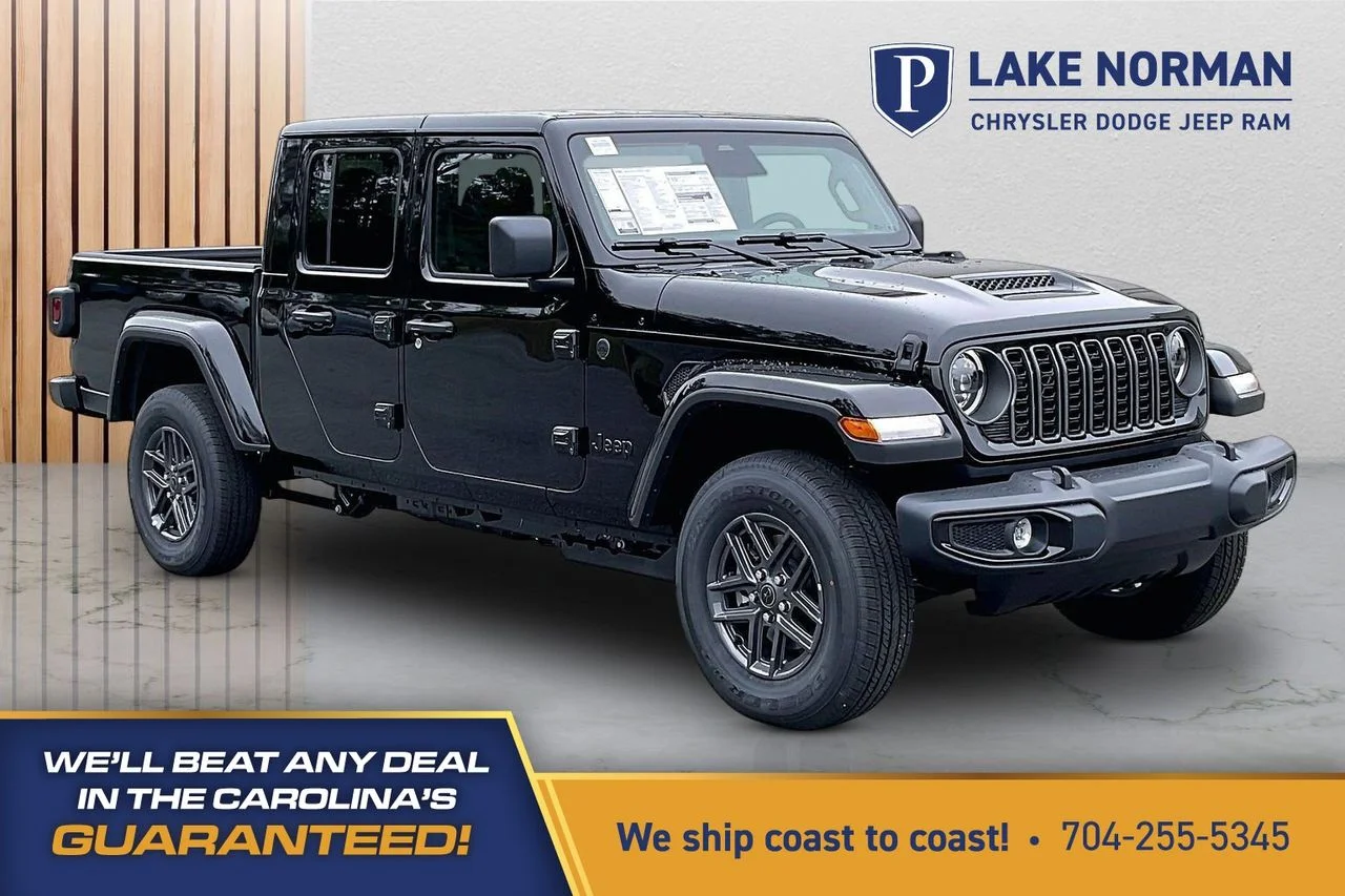 2026 Jeep Gladiator Sport S Auto's photo