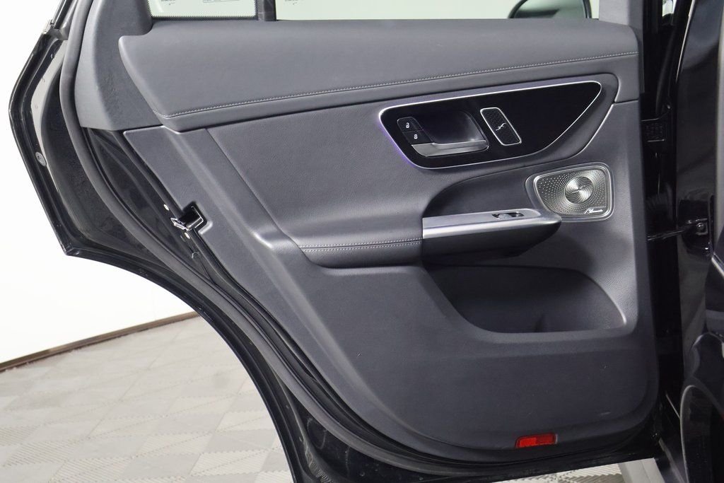 Certified Used 2024 Black Mercedes-Benz GLC 300 image 13