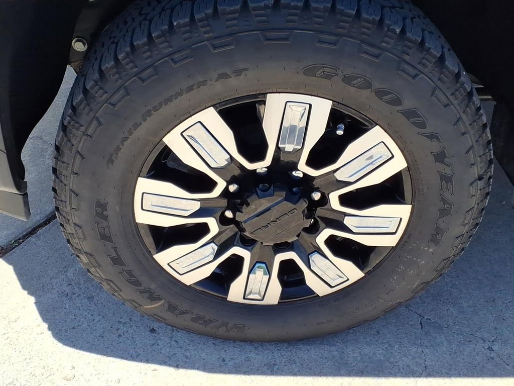 2026 GMC Sierra 2500HD Denali - Photo 9