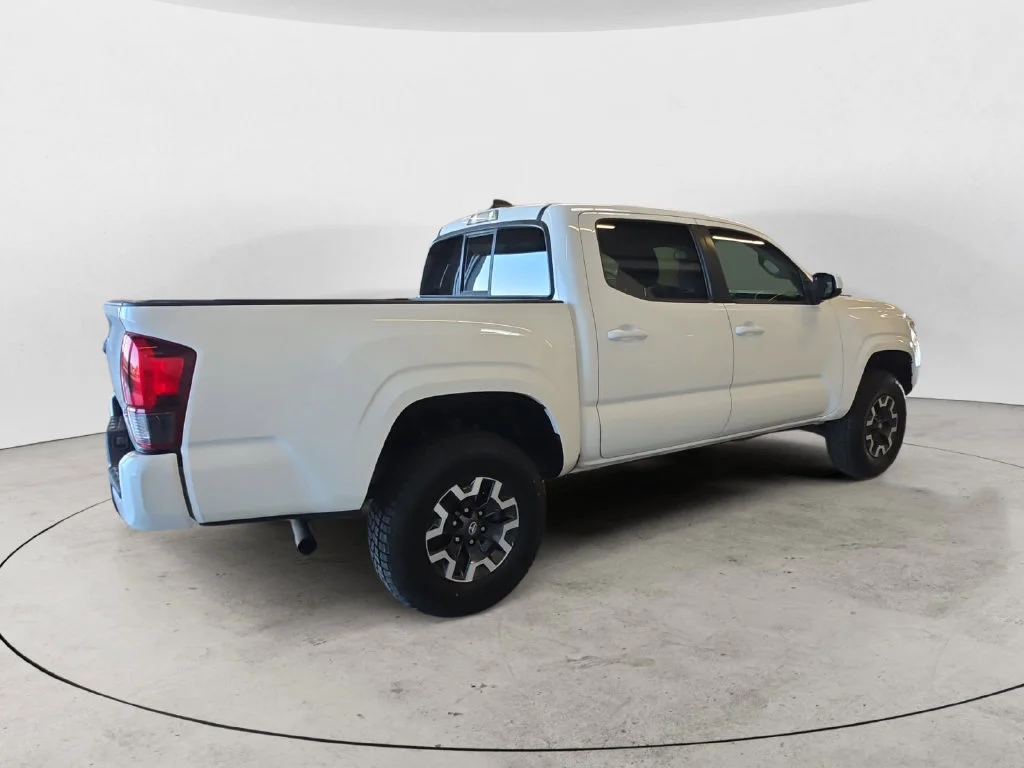 Used 2021 White Toyota SR image 8