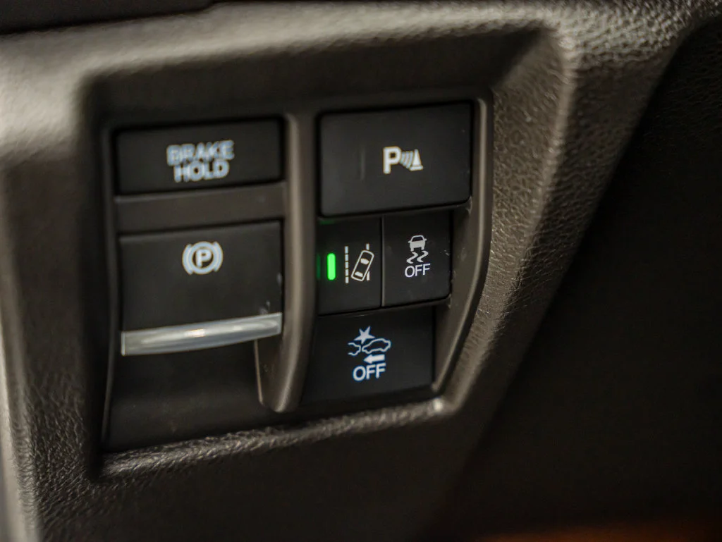 Used 2020 White Acura Technology image 27