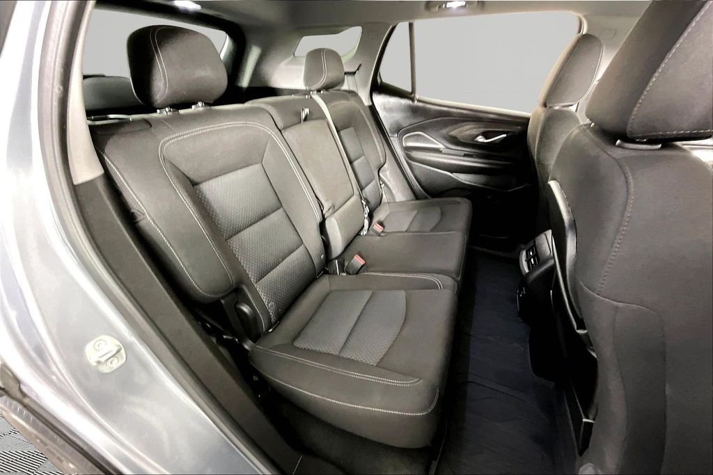 Used 2023 Silver GMC SLE image 24