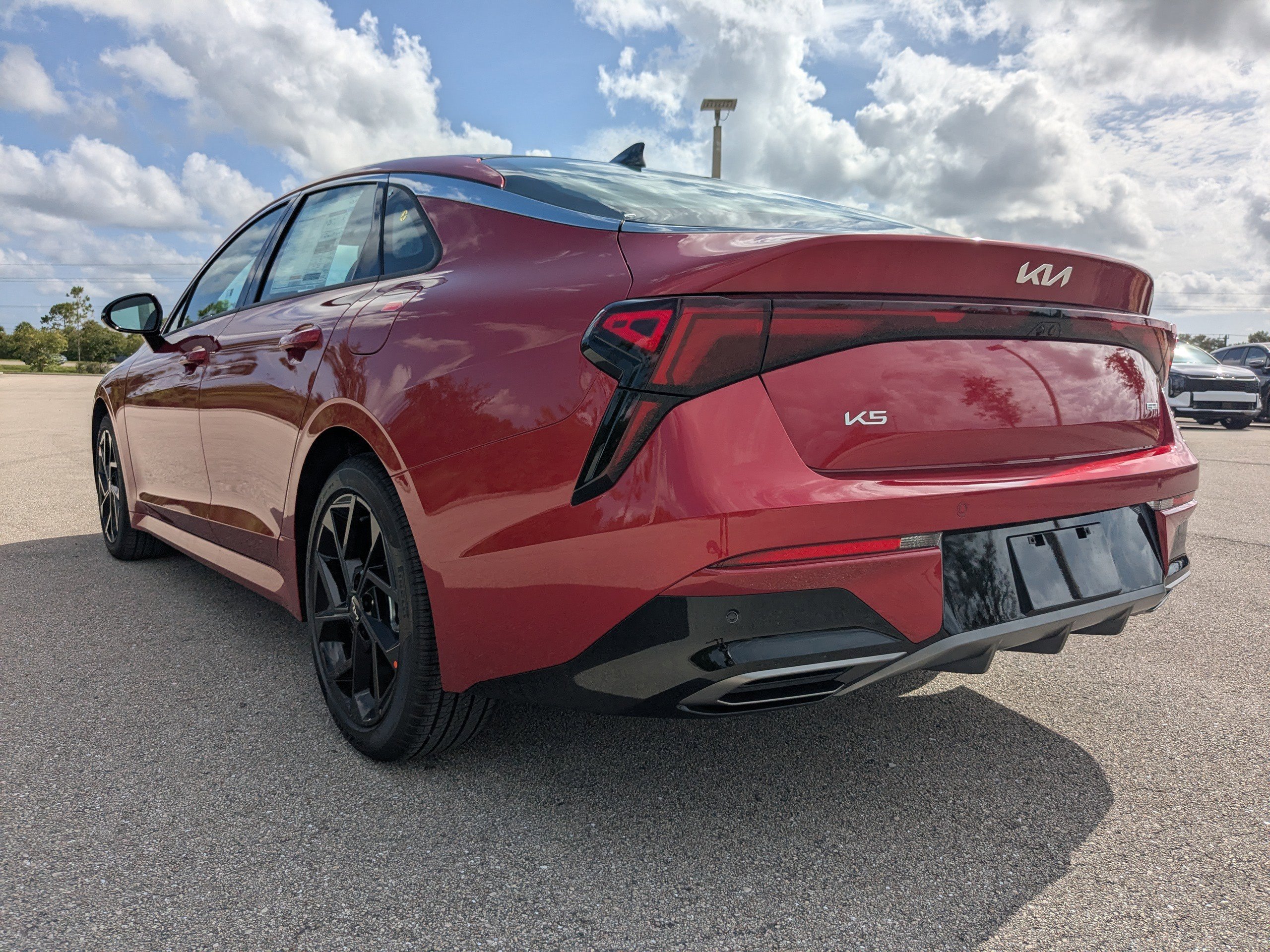 2026 Kia K5 GT-Line - Photo 7