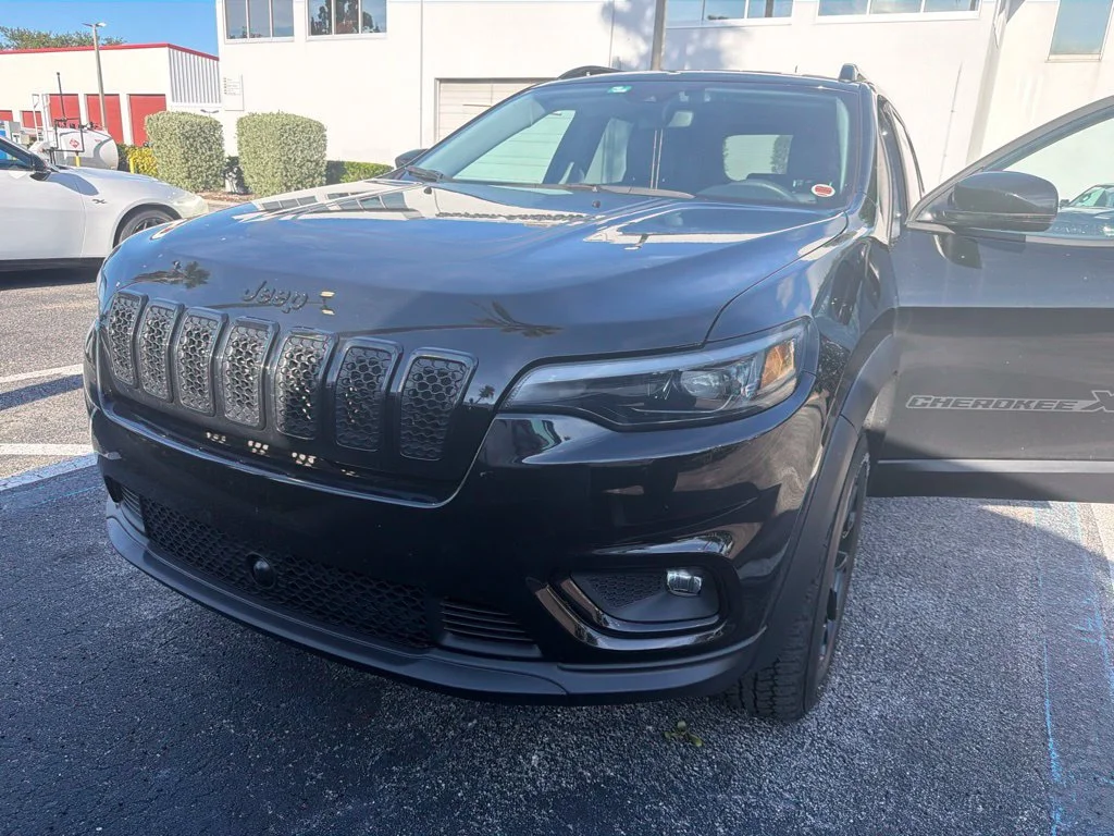 2022 Jeep Cherokee x 4WD photo