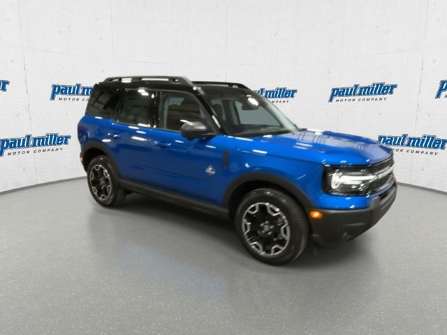 Used 2025 Velocity Blue Metallic Ford Outer Banks image 2