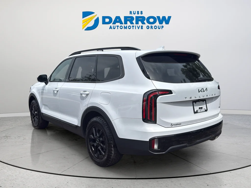 Used 2024 White Kia SX-Prestige X-Pro image 3