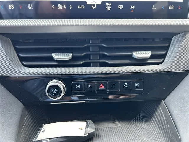 New 2026 Carbonized Gray Metallic FORD ST-Line image 34