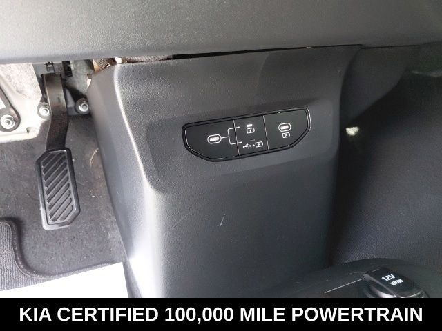 Used 2025 Gray Kia Light image 25