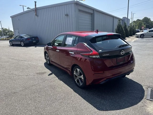 Used 2018 Red Nissan SV image 7