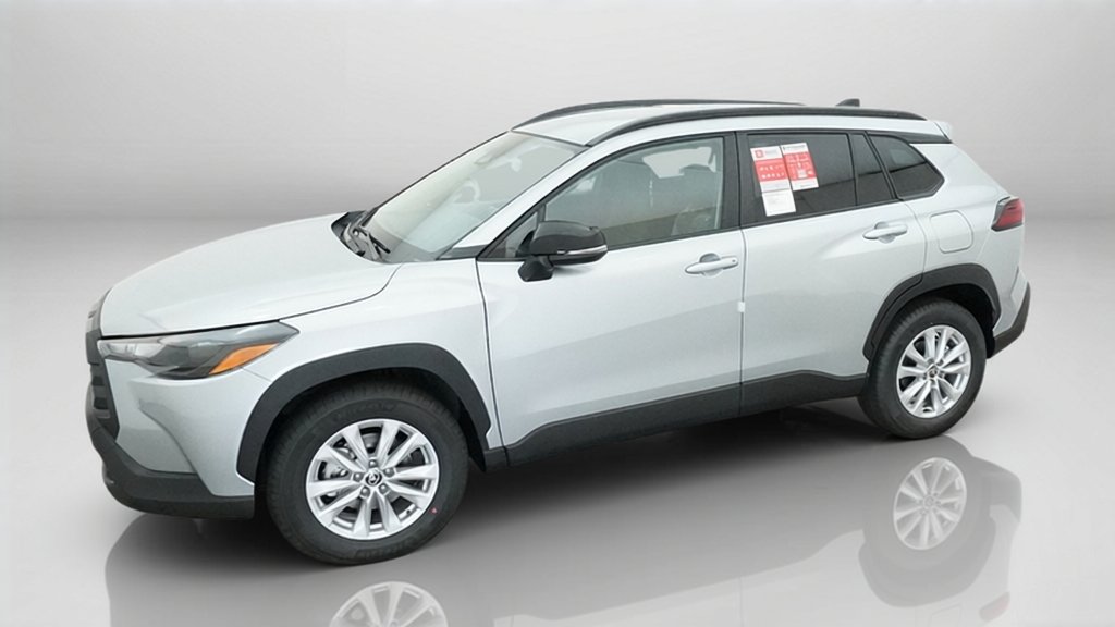 New 2026 Sonic Silver Toyota LE image 3