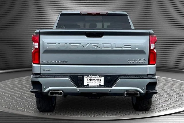 New 2026 Sterling Gray Metallic Chevrolet High Country image 4